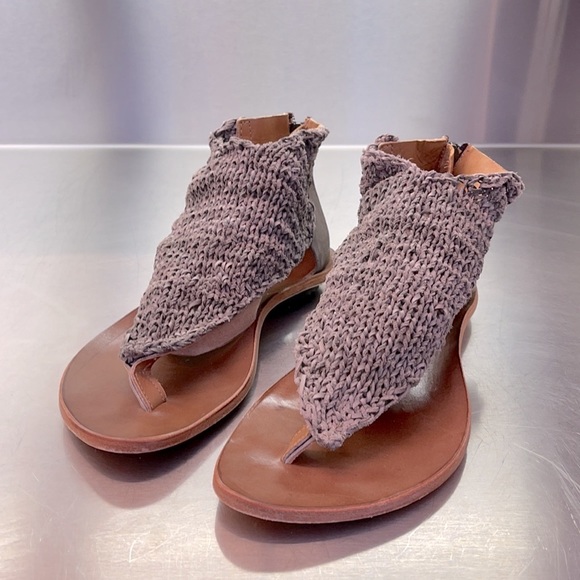 HOST PICK!!! Cydwoq woven gray suede leather. NEW in original box. - Picture 4 of 11